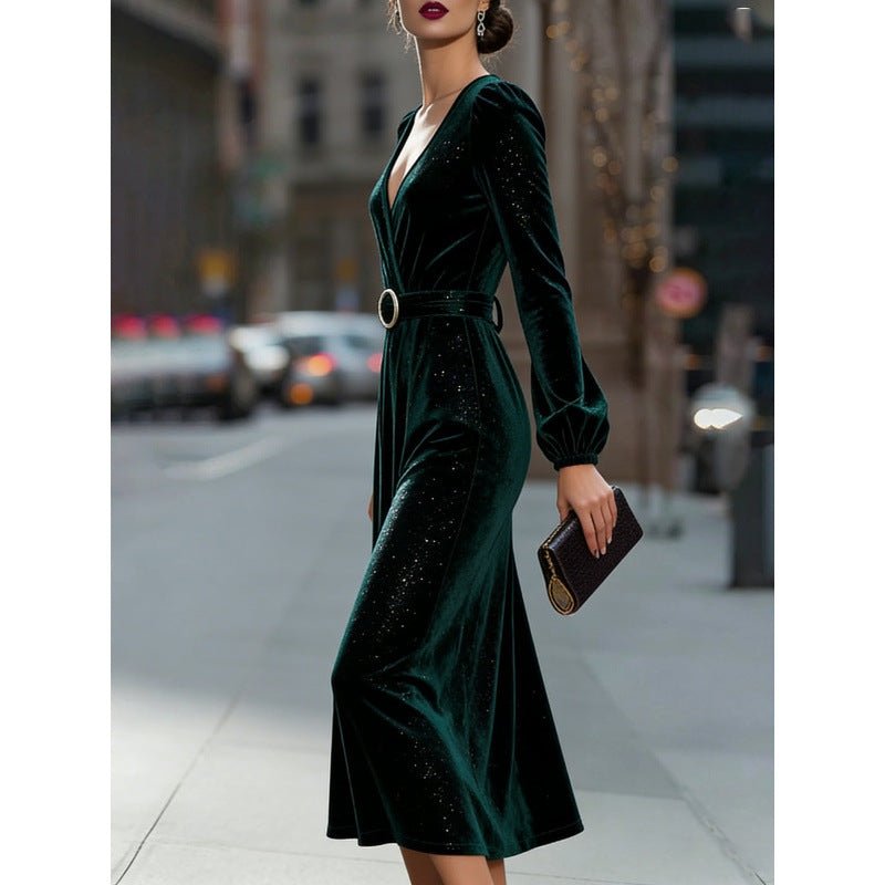 Elegantes Samt-Kleid mit Pailletten – Verzaubern Sie jeden Raum bei Ihrem nächsten Anlass {{ DaniFest }}