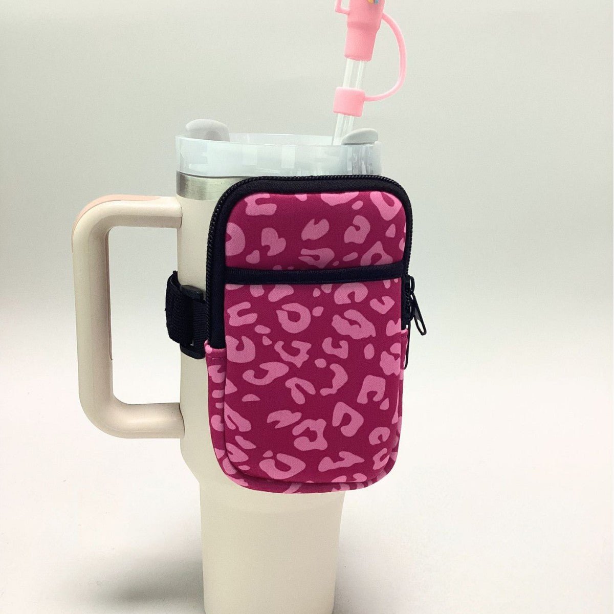 Isolierende Neopren Tassenhülle – Wasserdicht, Wiederverwendbar & 2-in-1 Becherhalter mit Geldfach {{ DaniFest }}
