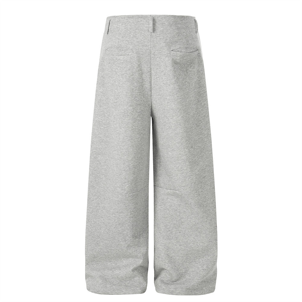 Loose sweatpants