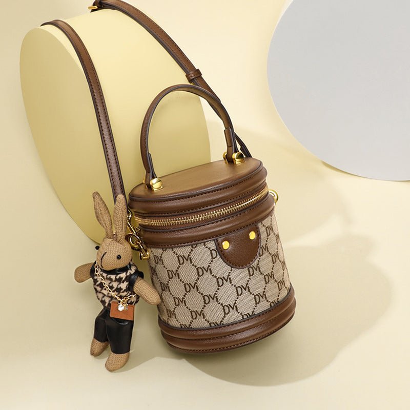 Crossbody Bucket Bag Kunstleder – Dein perfekter Begleiter für den urbanen Streetwear-Look {{ DaniFest }}
