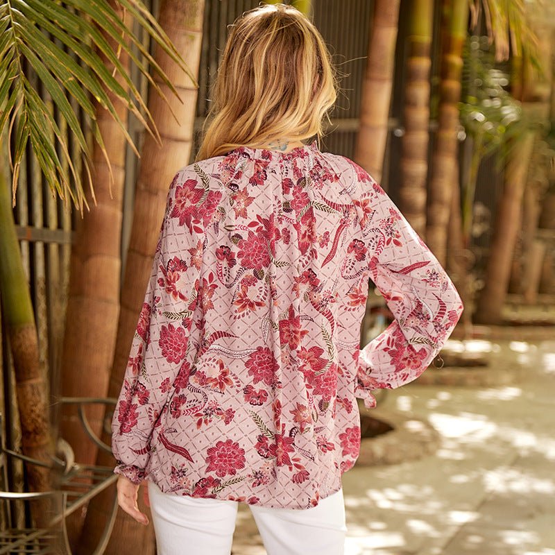 Elegante Chiffon-Bluse mit V-Ausschnitt und Trompetenärmeln {{ DaniFest }}