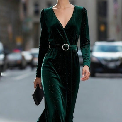 Elegantes Samt-Kleid mit Pailletten – Verzaubern Sie jeden Raum bei Ihrem nächsten Anlass {{ DaniFest }}