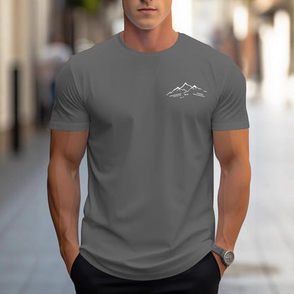 Herren T-Shirt mit Bergmotiv – Bequemes Relaxed Fit Sport Shirt für Outdoor-Abenteuer {{ DaniFest }}