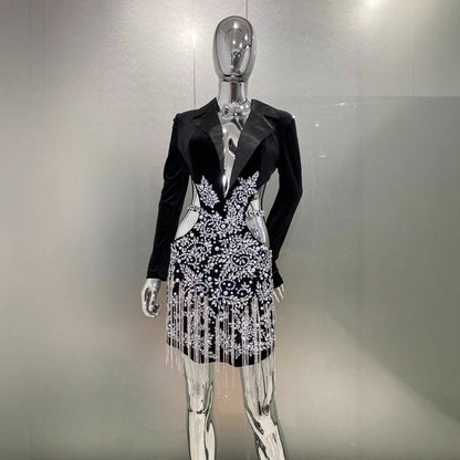 Luxuriöses Pailletten-Fransen-Minikleid – Blazer-Stil mit tiefem V-Ausschnitt und Rock mit Kristallquasten (Elegantes Partykleid) {{ DaniFest }}