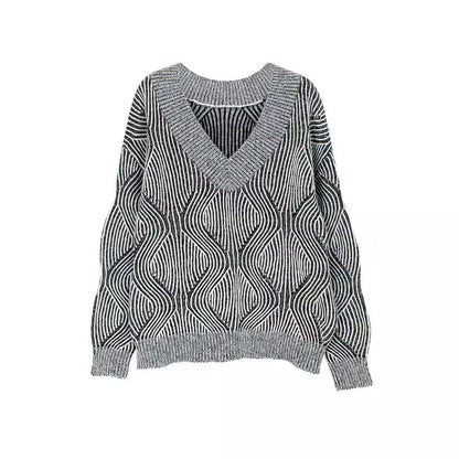 Trendiger Strickpullover mit großem V-Ausschnitt {{ DaniFest }}