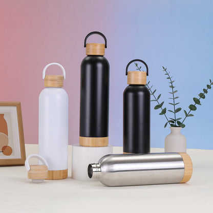 Edelstahl Trinkflasche isoliert mit Bambusdeckel für Outdoor-Aktivitäten {{ DaniFest }}