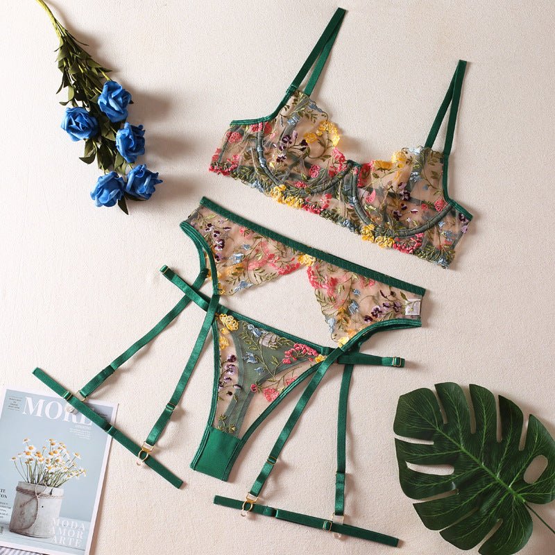 Sommer Dessous Set mit Blumenmuster – BH, Slip &amp; Strumpfgürtel (3-teilig) {{ DaniFest }}